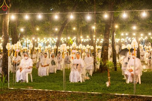 ภาพ No.89365:พิธีประดิษฐานรูปหล่อทองคำ  คุณยายอาจารย์มหารัตนอุบาสิกาจันทร์ ขนนกยูง ภายในมหาวิหารคุณยายอาจารย์ฯ เนื่องในวันครูผู้ค้นพบวิชชาธรรมกาย วันศุกร์ที่ 29 กันยายน พ.ศ. 2566 ณ วัดพระธรรมกาย จ.ปทุมธานี