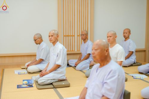 ภาพ No.147638:พิธีตัดปอยผม ขอขมา มอบบาตร ผ้าไตร โครงการปฐมอุปสมบท สมโภชอุโบสถ บูชาธรรม 80 ปี หลวงพ่อธัมมชโย ณ วัดพระธรรมกายโทชิหงิ ประเทศญี่ปุ่น วันพฤหัสบดีที่ 8 สิงหาคม พ.ศ. 2567