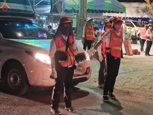 ภาพ No.108864:V.6 บุญเข้า การเตรียมงาน เก็บงาน การรับบุญของเจ้าหน้าที่หน่วยงานต่างๆ เพื่อโครงการธรรมยาตรา กตัญญูบูชามหาปูชนียาจารย์ พระมงคลเทพมุนี (สด จนฺทสโร) พระผู้ปราบมาร อนุสรณ์สถาน 7 แห่ง ปีที่ 12 ระหว่างวันที่ 2 - 31 มกราคม พ.ศ.2567