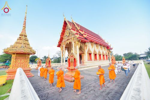 ภาพ No.285165:วันเสาร์ที่ 6 ธันวาคม พ.ศ.2568  พิธีอุปสมบทธรรมทายาท โครงการบรรพชาอุปสมบทหมู่  รุ่นบูชาธรรมมหาปูชนียาจารย์ ประจำปี 2568 ศูนย์ปฏิบัติธรรมและศูนย์อบรมเยาวชนเพชรบุรี อ.ท่ายาง จ.เพชรบุรี ณ วัดศีลคุณาราม อ.เขาย้อย เพชรบุรี