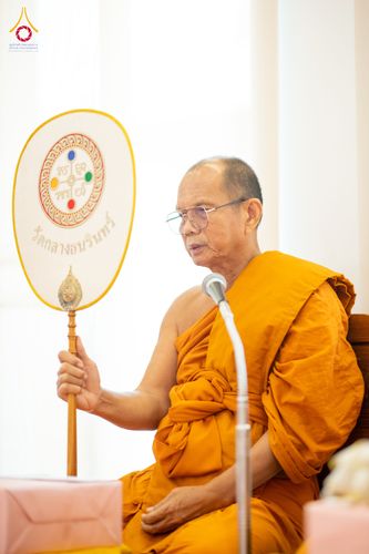 ภาพ No.336262:วันจันทร์ที่ 22 มิถุนายน พ.ศ.2569 พิธีอัญเชิญพระธรรมกาย และบรรจุพระบรมสารีริกธาตุ  ภายในเกศดอกบัวตูม องค์พระประธาน ณ อาคารสมปรารถนา วัดกลางธนรินทร์ ต.บ้านแป้ง อ.พรหมบุรี จ.สิงห์บุรี