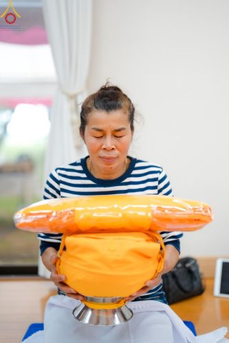 ภาพ No.147552:พิธีตัดปอยผม ขอขมา มอบบาตร ผ้าไตร โครงการปฐมอุปสมบท สมโภชอุโบสถ บูชาธรรม 80 ปี หลวงพ่อธัมมชโย ณ วัดพระธรรมกายโทชิหงิ ประเทศญี่ปุ่น วันพฤหัสบดีที่ 8 สิงหาคม พ.ศ. 2567