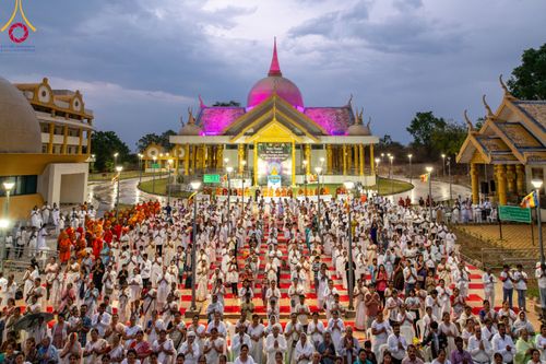 ภาพ No.331484:วันที่ 31 พฤษภาคม พ.ศ. 2569  สภาพุทธศาสนาแห่งอินเดีย (Indian Buddhist Council)  ร่วมกับมูลนิธรรมกาย จัดงานวิสาขบูชานานาชาติ  ณ วัดพุทธสันติวันธรรมชัย