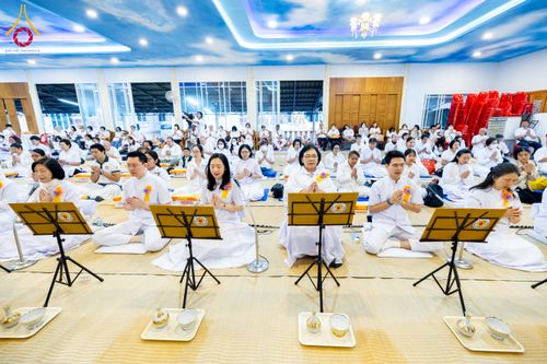 ภาพ No.294836:วันที่ 15 มกราคม พ.ศ. 2569 พิธีถวายภัตตาหารเป็นสังฆทาน แด่พระธรรมยาตรา ณ วัดโบสถ์บน ต.บางคูเวียง จ.นนทบุรี อนุสรณ์สถานลำดับที่ 4 สถานที่เกิดด้วยกายธรรม ในโครงการธรรมยาตรา กตัญญูบูชา มหาปูชนียาจารย์ พระมงคลเทพมุนี(สด จนฺทสโร) พระผู้ปราบมาร อนุสรณ์สถาน 7 แ