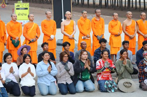 ภาพ No.320985:วันที่ 9 เมษายน พ.ศ.2569 การเตรียมงานจราจร เพื่องานถวายมหาสังฆทาน 40,000 กว่าวัดทั่วประเทศ วันคุ้มครองโลก 22 เมษายน พ.ศ.2569 วัดพระธรรมกาย