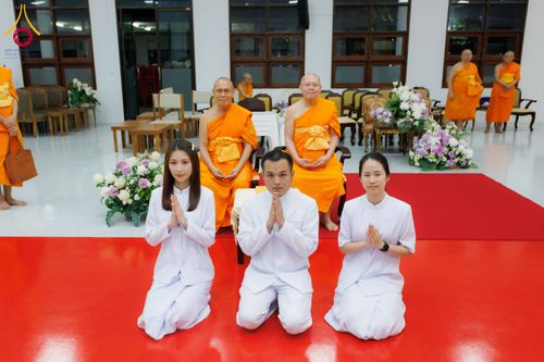 ภาพ No.316294:วันเสาร์ที่ 28 มีนาคม พ.ศ. 2569 พิธีบำเพ็ญกุศล คุณพ่อณรงค์ จินตมากุล  สิริอายุ 99 ปี 11 เดือน โยมบิดา พระครูปลัดรัตนวีรวัฒน์ (รังสฤษดิ์ อิทฺธิจินตโก) ที่ปรึกษาเจ้าคณะจังหวัดปทุมธานี เจ้าอาวาสวัดพระธรรมกาย  ณ ห้องปลูกศรัทธา 2 วัดพระธรรมกาย ปทุมธานี