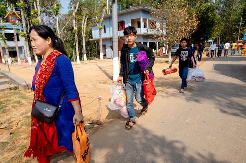 ภาพ No.75719:พิธีตัดปอยผม และ ปลงผมนาคธรรมทายาท ในโครงการบรรพชาสามเณรหมู่ครั้งที่ 3 วันที่ 9 กุมภาพันธ์ พ.ศ. 2566 ณ วัดเบงกาลี เมืองคากาจารี ประเทศบังกลาเทศ