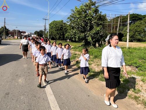 ภาพ No.182133:พิธีทอดกฐิน ณ วัดทาหนองยางไคล จ.ลำพูน ในโครงการทอดกฐินสามัคคีทั่วไทย 30,000 วัด บูชาธรรม 80 ปี หลวงพ่อธัมมชโย โดยคณะศิษยานุศิษย์วัดพระธรรมกาย วันที่ 27 ตุลาคม พ.ศ.2567