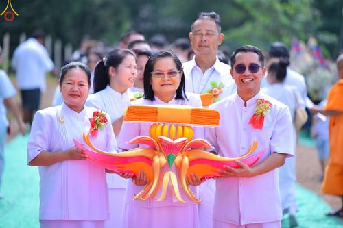 ภาพ No.94025:พิธีทอดกฐินสามัคคี เพื่อสร้างอาคารปฏิบัติธรรม พระมงคลเทพมุนี (สด จนฺทสโร) ณ ธุดงคสถานเขาย้อย ต.สระพัง อ. เขาย้อย จ.เพชรบุรี วันอาทิตย์ที่ 12 พฤศจิกายน พ.ศ. 2566