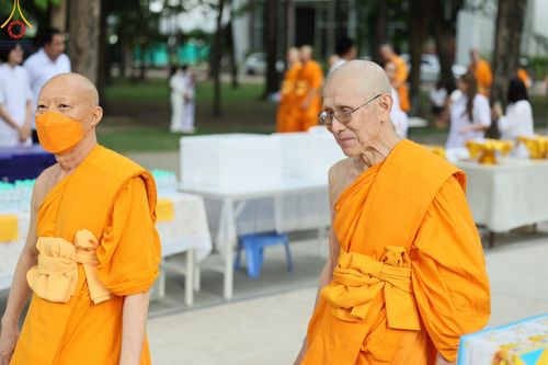 ภาพ No.145519:พิธีอธิษฐานพรรษาของคณะสงฆ์วัดพระธรรมกาย ณ อุโบสถพระไตรปิฎก วัดพระธรรมกาย วันอาทิตย์ที่ 21 กรกฎาคม พ.ศ. 2567