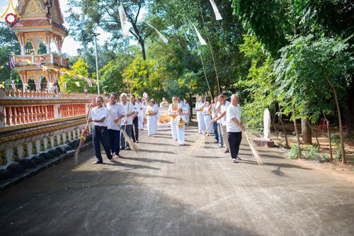 ภาพ No.176479:พิธีทอดกฐิน ณ วัดศิริธรรมวนาราม ต.หนองคอนไท อ.ภูเขียว จ.ชัยภูมิ ในโครงการกฐินสามัคคีทั่วไทย 30,000 วัด บูชาธรรม 80 ปี หลวงพ่อธัมมชโย โดยคณะศิษยานุศิษย์วัดพระธรรมกาย วันที่ 28 ตุลาคม พ.ศ. 2567