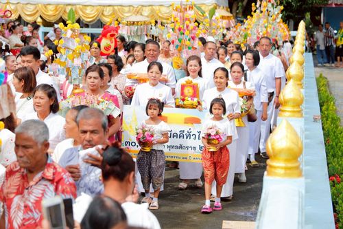 ภาพ No.262529:วันที่ 21 ตุลาคม พ.ศ. 2568 พิธีทอดกฐินสามัคคีทั่วไทย 30,000 วัด โดยคณะศิษยานุศิษย์ บูชาธรรม 81 ปี หลวงพ่อธัมมชโย ณ วัดต้นไทร ต.บางขัน อ.บางขัน จ.นครศรีธรรมราช