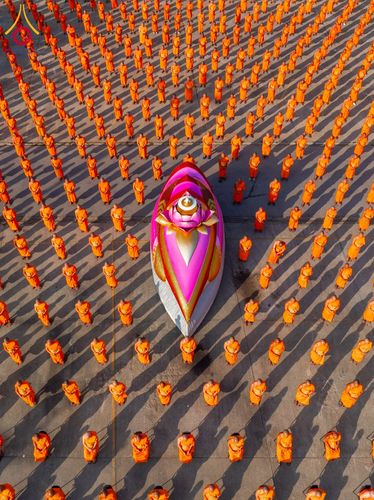 ภาพ No.211321:วันอาทิตย์ที่ 16 มีนาคม พ.ศ. 2568 ธรรมยาตราอัญเชิญพระบรมสารีริกธาตุ รอบเมืองปัตตานี ประดิษฐาน ณ ปทุมเจดีย์ เจดีย์พระพุทธเจ้า 5 พระองค์  ศูนย์อบรมเยาวชนปัตตานี