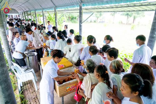 ภาพ No.172825:พิธีทอดกฐินสามัคคีสร้างทุกสิ่ง ณ ศูนย์อบรมเยาวชนสุรินทร์ วันอาทิตย์ที่ ๒๗ ตุลาคม พ.ศ. ๒๕๖๗