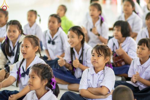 ภาพ No.104858:วันรวมพลังเด็กดี V-star ผู้นำฟื้นฟูศีลธรรมโลก จังหวัดกำแพงเพชร ณ ศูนย์ปฏิบัติธรรมกำแพงเพชร ในอุปถัมภ์พระพรหมวชิรปัญญาจารย์ วันที่ 22 ธันวาคม พ.ศ. 2566