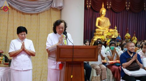 ภาพ No.181558:พิธีทอดกฐิน ณ วัดศิริพงษ์ธรรมนิมิต เขตบางเขน กรุงเทพมหานคร ในโครงการทอดกฐินสามัคคีทั่วไทย 30,000 วัด บูชาธรรม 80 ปี หลวงพ่อธัมมชโย โดยคณะศิษยานุศิษย์วัดพระธรรมกาย วันที่ 27 ตุลาคม พ.ศ. 2567