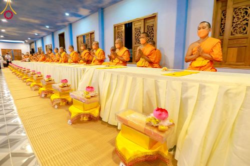 ภาพ No.114437:พิธีถวายภัตตาหารเป็นสังฆทาน แด่คณะพระธรรมยาตรา ปีที่ 12 วันที่ 18 มกราคม พ.ศ. 2567 ณ วัดโบสถ์(บน) บางคูเวียง จ.นนทบุรี