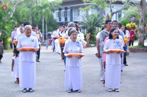 ภาพ No.133579:พิธีบรรพชาสามเณร ณ ศูนย์ปฏิบัติธรรมเขาคิชฌกูฏ จ.จันทบุรี วันที่ 4 เมษายน พ.ศ. 2567