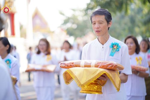 ภาพ No.204592:พิธีทอดผ้าป่าทำนุบำรุงศาสนสถาน ณ วัดเกิดการอุดม ตำบลคลองสาม อำเภอคลองหลวง จังหวัดปทุมธานี ในโครงการธรรมยาตรา กตัญญูบูชา มหาปูชนียาจารย์ พระมงคลเทพมุนี(สด จนฺทสโร) พระผู้ปราบมาร อนุสรณ์สถาน 7 แห่ง ปีที่ 13 วันที่ 30 มกราคม พ.ศ. 2568