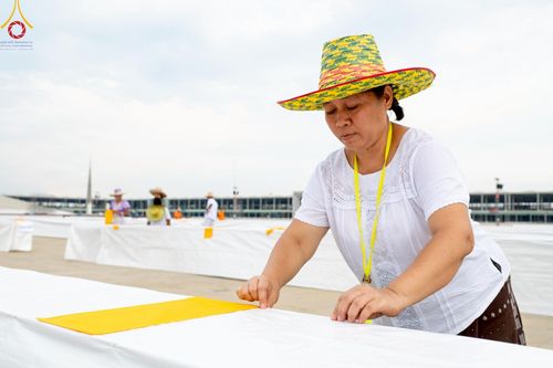 ภาพ No.218339:วันที่ 14-15 เมษายน พ.ศ. 2568 การเตรียมงานเครื่องเสียง , การเตรียมงานติดผ้ารับประเคน , การเตรียมงานเครื่องนอนพระสังฆาธิการ , การเตรียมงานจุดนั่งสาธุชน , การเตรียมงานถุงน้ำถ่วงน้ำหนักโต๊ะ , การเตรียมงานภาชนะฉันภัตตาหาร เพื่องานวันคุ้มครองโลก 22 เมษายน พ.ศ