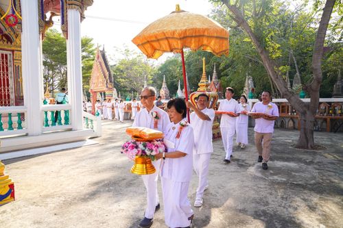ภาพ No.106529:พิธีทอดผ้าป่าทำนุบำรุงศาสนสถาน ณ วัดใหม่นพรัตน์ ต.เนินมะปราง  อ.สองพี่น้อง จ.สุพรรณบุรี วันที่ 5 มกราคม พ.ศ. 2567
