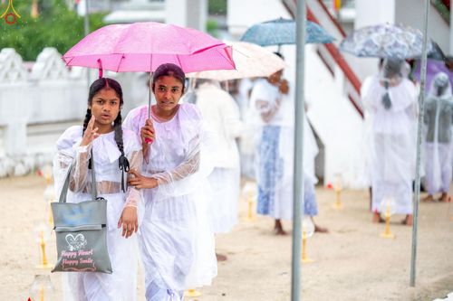 ภาพ No.229913:วันที่ 4 และ 12 พฤษภาคม พ.ศ. 2568 พิธีจุดวิสาขประทีป ถวายเป็นพุทธบูชา ณ วัดสุภัทรารามา มหาวิหาร เมืองบาดุลลา ประเทศศรีลังกา