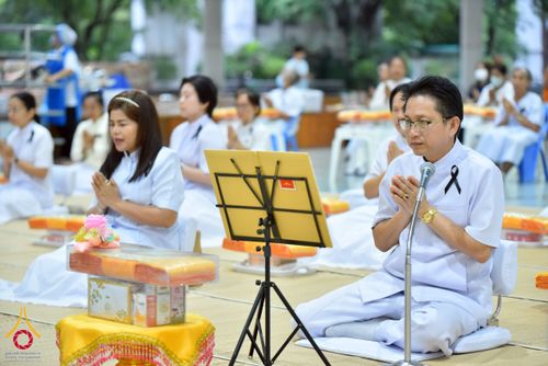 ภาพ No.267518:วันที่ 7 พฤศจิกายน พ.ศ. 2568 พสกนิกรอำเภอคลองหลวง รวมใจบำเพ็ญกุศลปัณรสมวาร (15 วัน) อุทิศถวายเป็นพระราชกุศลแด่ “สมเด็จพระพันปีหลวง” ณ วัดพระธรรมกาย