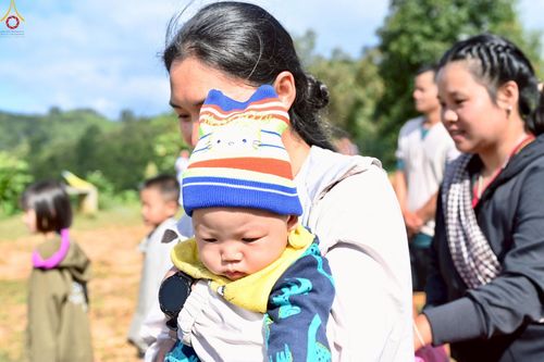 ภาพ No.272065:วันที่ 18 ตุลาคม พ.ศ. 2568 พิธีทอดกฐินสามัคคีทั่วไทย ณ สำนักสงฆ์บ้านแม่ลิดหลวง อ.แม่สะเรียง จ.แม่ฮ่องสอน โดยคณะศิษยานุศิษย์ บูชาธรรม 81 ปี หลวงพ่อธัมมชโย