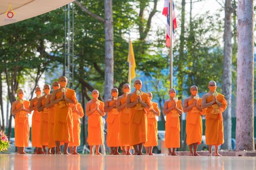 ภาพ No.80667:พิธีอุปสมบทสามเณรเตรียม DCI รุ่นที่20 จำนวน 15 รูป ณ อุโบสถพระไตรปิฎก วัดพระธรรมกาย วันเสาร์ที่ 6 พฤษภาคม พ.ศ. 2566