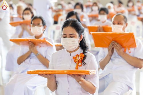 ภาพ No.99746:พิธีทอดผ้าป่า ต้นสมบัติจักรพรรดิ ในวันอาทิตย์ที่ 3 ธันวาคม พ.ศ. 2566 ณ สภาธรรมกายสากล วัดพระธรรมกาย จ.ปทุมธานี