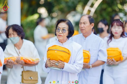 ภาพ No.276469:วันพุธที่ 3 ธันวาคม  พ.ศ. 2568 โครงการอุปสมบทหมู่ รุ่นบูชาธรรมมหาปูชนียาจารย์ 2568 ศูนย์อบรมเยาวชนผาสุกวานิช จังหวัดราชบุรี