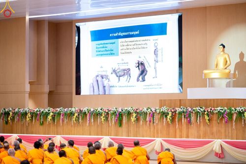 ภาพ No.187684:พระธรรมยาตรา รับฟังพระธรรมเทศนา จากหลวงพ่อทัตตชีโว ในโครงการธรรมยาตรา ปีที่ 13 กตัญญูบูชา มหาปูชนียาจารย์ พระมงคลเทพมุนี(สด จนฺทสโร) พระผู้ปราบมาร อนุสรณ์สถาน 7 แห่ง ณ ห้องแก้วสารพัดนึก 2 วัดพระธรรมกาย วันที่ 26 ธันวาคม พ.ศ. 2567