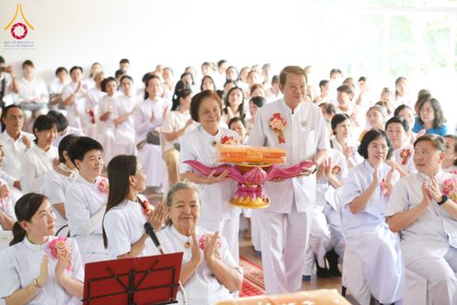 ภาพ No.172738:พิธีทอดกฐิน ศูนย์ปฏิบัติธรรมบ้านแก้วเรือนธรรม อ.เฉลิมพระเกียรติ จ.สระบุรี ในโครงการกฐินสามัคคีทั่วไทย 30,000 วัด บูชาธรรม 80 ปี หลวงพ่อธัมมชโย โดยคณะศิษยานุศิษย์วัดพระธรรมกาย วันที่ 26 ตุลาคม พ.ศ. 2567