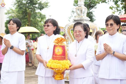 ภาพ No.254936:วันที่ 13 ตุลาคม พ.ศ. 2568 พิธีทอดกฐินสามัคคีทั่วไทย 30,000 วัด โดยคณะศิษยานุศิษย์ บูชาธรรม 81 ปี หลวงพ่อธัมมชโย ณ วัดบูรณราษฎร์ศรัทธาทำ อ.นาดี จ.ปราจีนบุรี