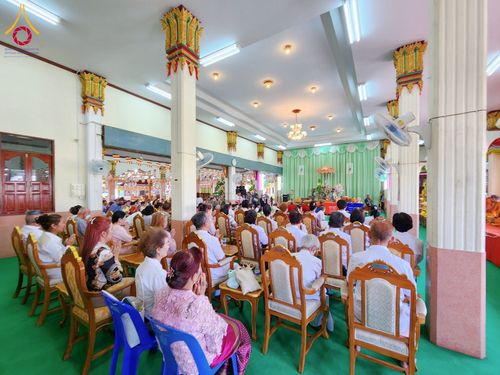 ภาพ No.178970:พิธีทอดกฐิน ณ วัดโมกข์ อ.พระประแดง จ.สมุทรปราการ ในโครงการกฐินสามัคคีทั่วไทย 30,000 วัด บูชาธรรม 80 ปี หลวงพ่อธัมมชโย โดยคณะศิษยานุศิษย์วัดพระธรรมกาย วันที่ 10 พฤศจิกายน พ.ศ. 2567