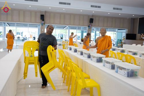 ภาพ No.212388:วันเสาร์ที่ 22 มีนาคม พ.ศ. 2568 พิธีถวายสังฆทานแด่คณะสงฆ์ 323 วัด ปีที่ 21 ครั้งที่ 175 พิธีมอบกองทุนหนุนแรงใจช่วยครูใต้ ปีที่ 18 ครั้งที่ 139 และพิธีทำบุญอุทิศส่วนกุศลให้ผู้วายชนม์ ณ ศูนย์ปฏิบัติธรรมภาคใต้ อำเภอบางกล่ำ จังหวัดสงขลา