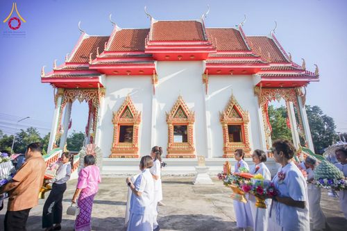 ภาพ No.178457:พิธีทอดกฐิน ณ วัดคลองราษฎ์เจริญ ต.ห้วยยั้ง อ.พรานกระต่าย จ.กำแพงเพชร ในโครงการทอดกฐินสามัคคีทั่วไทย 30,000 วัด บูชาธรรม 80 ปี หลวงพ่อธัมมชโย โดยคณะศิษยานุศิษย์วัดพระธรรมกาย วันที่ 14 พฤศจิกายน พ.ศ. 2567