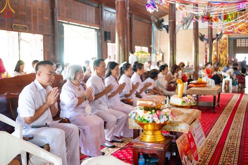 ภาพ No.100649:พิธีทอดกฐินสามัคคีทั่วไทย 5,000 วัด ณ วัดท่าลาดเหนือ จ.ฉะเชิงเทรา วันที่ 26 พฤศจิกายน พ.ศ. 2566