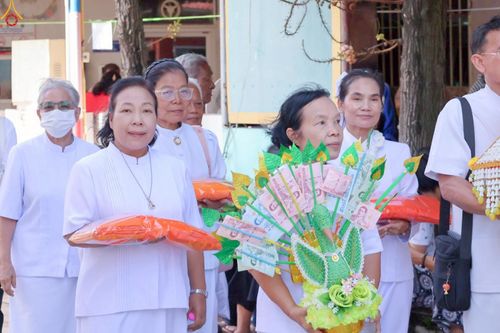 ภาพ No.260091:วันที่ 19 ตุลาคม พ.ศ. 2568 พิธีทอดกฐินสามัคคีทั่วไทย 30,000 วัด โดยคณะศิษยานุศิษย์ บูชาธรรม 81 ปี หลวงพ่อธัมมชโย ณ วัดปากคลองมอญ อ.บางเสาธง จ.สมุทรปราการ