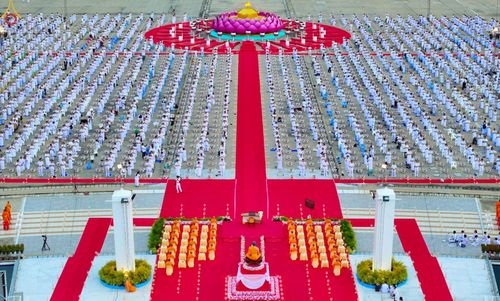 ภาพ No.252860:วันที่ 10 ตุลาคม พ.ศ. 2568 พิธีปลูกต้นทรัพย์บานชื่น ณ ลานธรรม วัดพระธรรมกาย