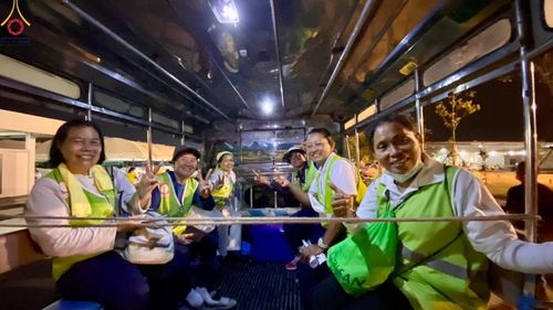 ภาพ No.109950:V.8 พลังทีม การเตรียมงาน เก็บงาน การรับบุญของเจ้าหน้าที่หน่วยงานต่างๆ เพื่อโครงการธรรมยาตรา กตัญญูบูชามหาปูชนียาจารย์ พระมงคลเทพมุนี (สด จนฺทสโร) พระผู้ปราบมาร อนุสรณ์สถาน 7 แห่ง ปีที่ 12 ระหว่างวันที่ 2 - 31 มกราคม พ.ศ.2567