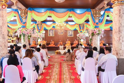 ภาพ No.97971:พิธีทอดกฐินสามัคคีทั่วไทย 5,000 วัด ณ วัดสวนแก้วอุทยาน จ.สมุทรสงคราม วันอาทิตย์ที่ 19 พฤศจิกายน พ.ศ. 2566