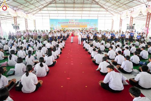 ภาพ No.176012:วันรวมพลังเด็กดี V-Star ผู้นำฟื้นฟูศีลธรรมโลก ประจำปี 2567 ณ พุทธอุทยานนานาชาติ อ.โพนพิสัย จ.หนองคาย วันที่ 15 พฤศจิกายน พ.ศ. 2567