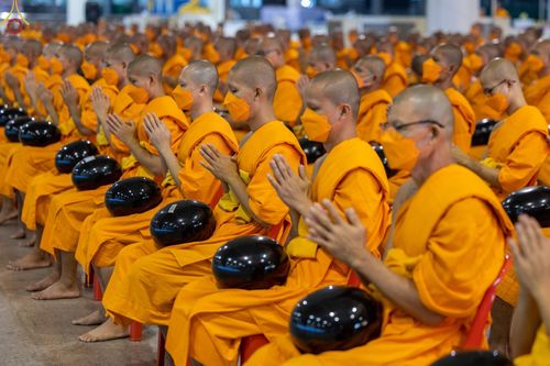 ภาพ No.75513:วัดพระธรรมกายจัด งานบุญวันอาทิตย์ต้นเดือน  มีกิจกรรมดังนี้ พิธีตักบาตร, พิธีบูชาข้าวพระ พระธรรมยาตรารับประกาศนียบัตร โครงการธรรมยาตราฯ ปีที่ 11 ในวันที่ 5 กุมภาพันธ์ พ.ศ. 2566 ณ วัดพระธรรมกาย อ.คลองหลวง จ.ปทุมธานี