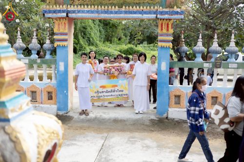 ภาพ No.275447:วันที่ 5 พฤศจิกายน พ.ศ. 2568 พิธีทอดกฐินสามัคคีทั่วไทย ณ วัดสระด่าน ต.หนองสาหร่าย อ.ดอนเจดีย์ จ.สุพรรณบุรี โดยคณะศิษยานุศิษย์ บูชาธรรม 81 ปี หลวงพ่อธัมมชโย