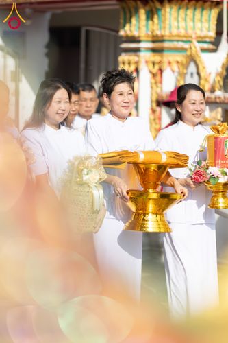 ภาพ No.174382:พิธีทอดกฐิน วัดสาลวัน จ.นครปฐม ในโครงการกฐินสามัคคีทั่วไทย 30,000 วัด บูชาธรรม 80 ปี หลวงพ่อธัมมชโย โดยคณะศิษยานุศิษย์วัดพระธรรมกาย วันที่ 10 พฤศจิกายน พ.ศ. 2567