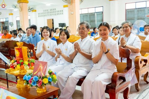 ภาพ No.256421:วันที่ 12 ตุลาคม พ.ศ. 2568 พิธีทอดกฐินสามัคคีทั่วไทย 30,000 วัด โดยคณะศิษยานุศิษย์ บูชาธรรม 81 ปี หลวงพ่อธัมมชโย ณ วัดโค้งบ่อแร่ จ.สุพรรณบุรี