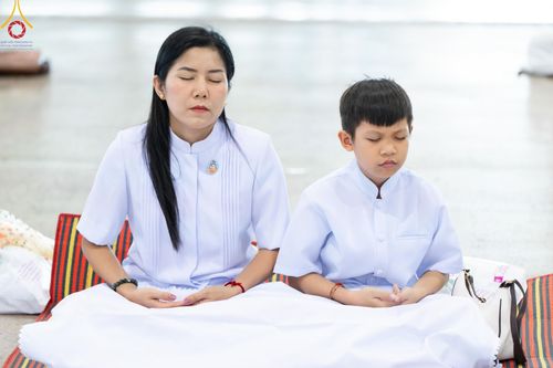 ภาพ No.148887:พิธีปฎิบัติธรรมและ พิธีจุดเทียนใจ ไฟนิรันดร์ อนันตชัย วันอาทิตย์ที่ 11 สิงหาคม พ.ศ. 2567 วัดพระธรรมกาย จ.ปทุมธานี