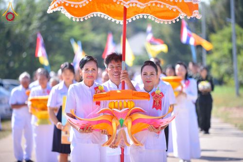 ภาพ No.174187:พิธีทอดกฐินสามัคคีสร้างทุกสิ่ง ปีที่ 8 ณ ธุดงคสถานอำนาจเจริญ ในโครงการกฐินสามัคคีทั่วไทย 30,000 วัด บูชาธรรม 80 ปี หลวงพ่อธัมมชโย โดยคณะศิษยานุศิษย์วัดพระธรรมกาย วันที่ 10 พฤศจิกายน พ.ศ. 2567