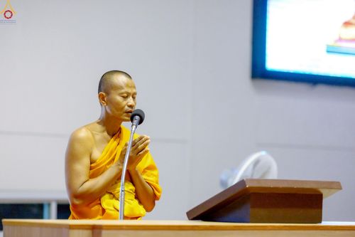 ภาพ No.246682:วันที่ 16-18 กันยายน พ.ศ. 2568 โครงการอบรมอุบาสกแก้วอุบาสิกาแก้ว รุ่นที่ 2 ณ ธุดงคสถานพิษณุโลก